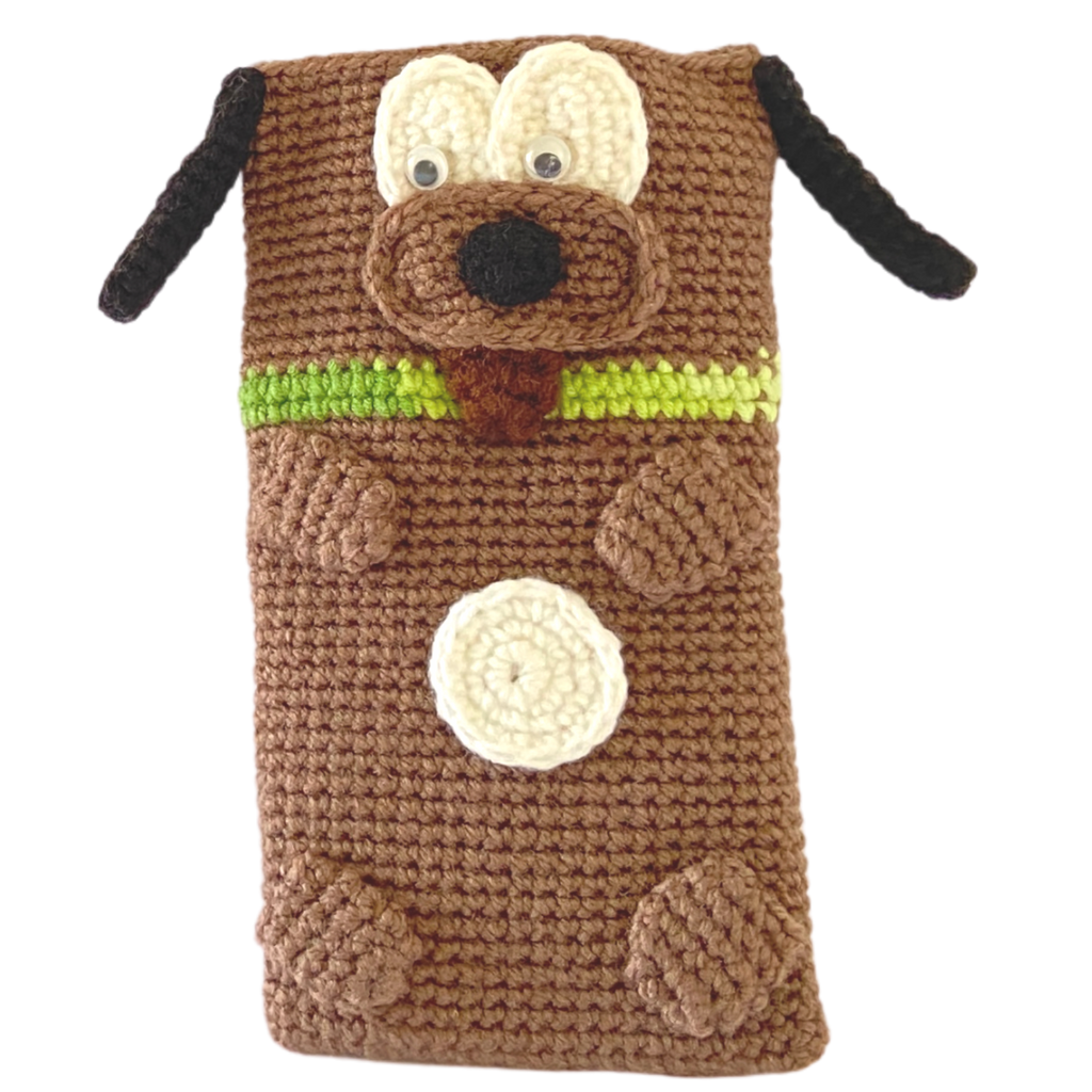 adorable-cute-crochet dog-iphone-pouch