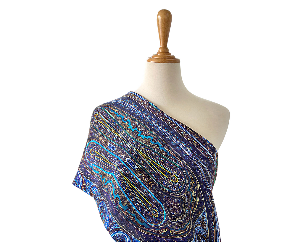 Handmade Sapphire - Turquoise Infinity Scarf